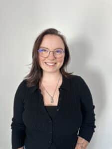 Hannah Reynolds Photo 225x300